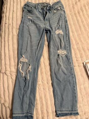 Abercrombie & fitch Distressed Mom Jeans 2 pairs 00Short! Barely worn